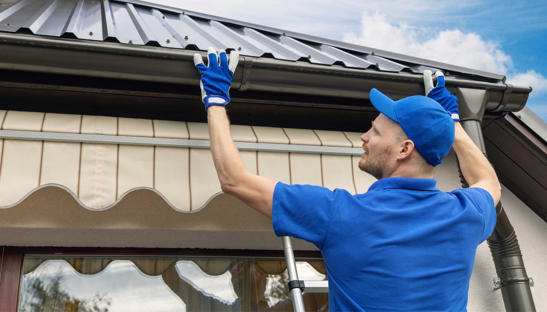Reliable experts of gutter installers in San Diego, California for all your roofing needs.